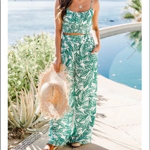 Pink Lily Heart of Paradise Two Piece Ivory Set